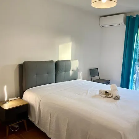 Hébergement de vacances Oxford 1-bedroom In A New Building With Pool And Parking Cannes